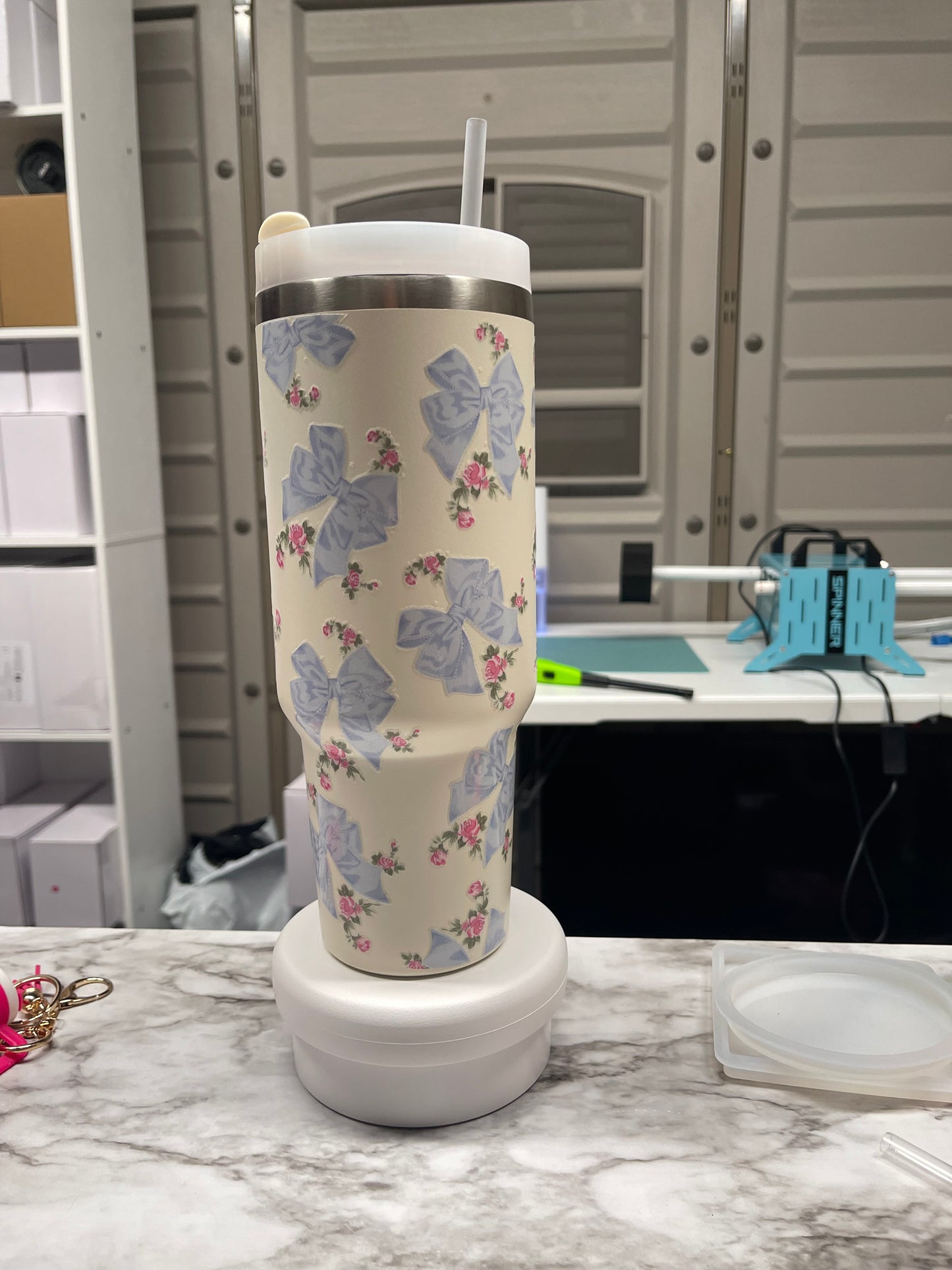 Pre-Made 40oz Blue Bow and Flowers Tumbler